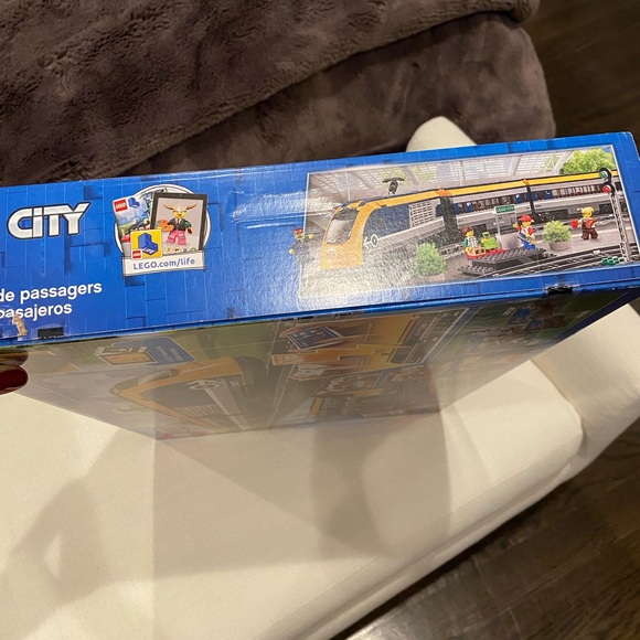 COPY - Lego 60197 Passenger Train-brand new! Box never opened. - Picture 6 of 6